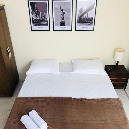 Apartmán Apto Compacto Com Ar No Centro De Raul Soares-Mg Exteriér fotografie